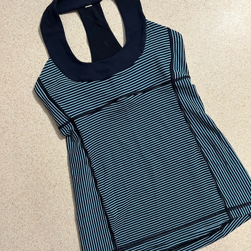 LULULEMON scoop tank